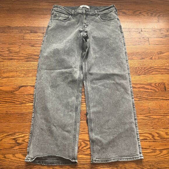 Hollister Low Rise Baggy Jeans 12R/W31 Gray Wash Denim Wide Leg - Picture 1 of 11